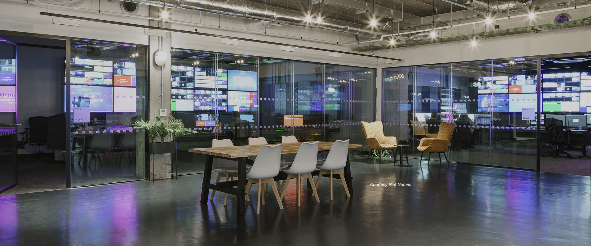 LundHalsey Riot Games control room case study