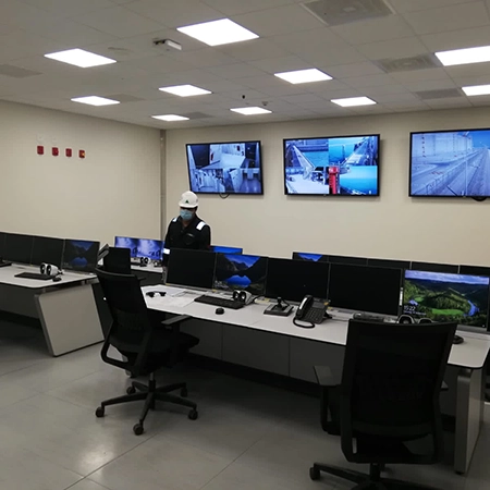 Kuwait Integrated Petroleum Industries Company (KIPIC) Control Room Kuwait Integrated Petroleum Industries Company (KIPIC) Control Room