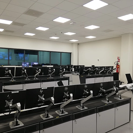 Kuwait Integrated Petroleum Industries Company (KIPIC) Control Room Kuwait Integrated Petroleum Industries Company (KIPIC) Control Room